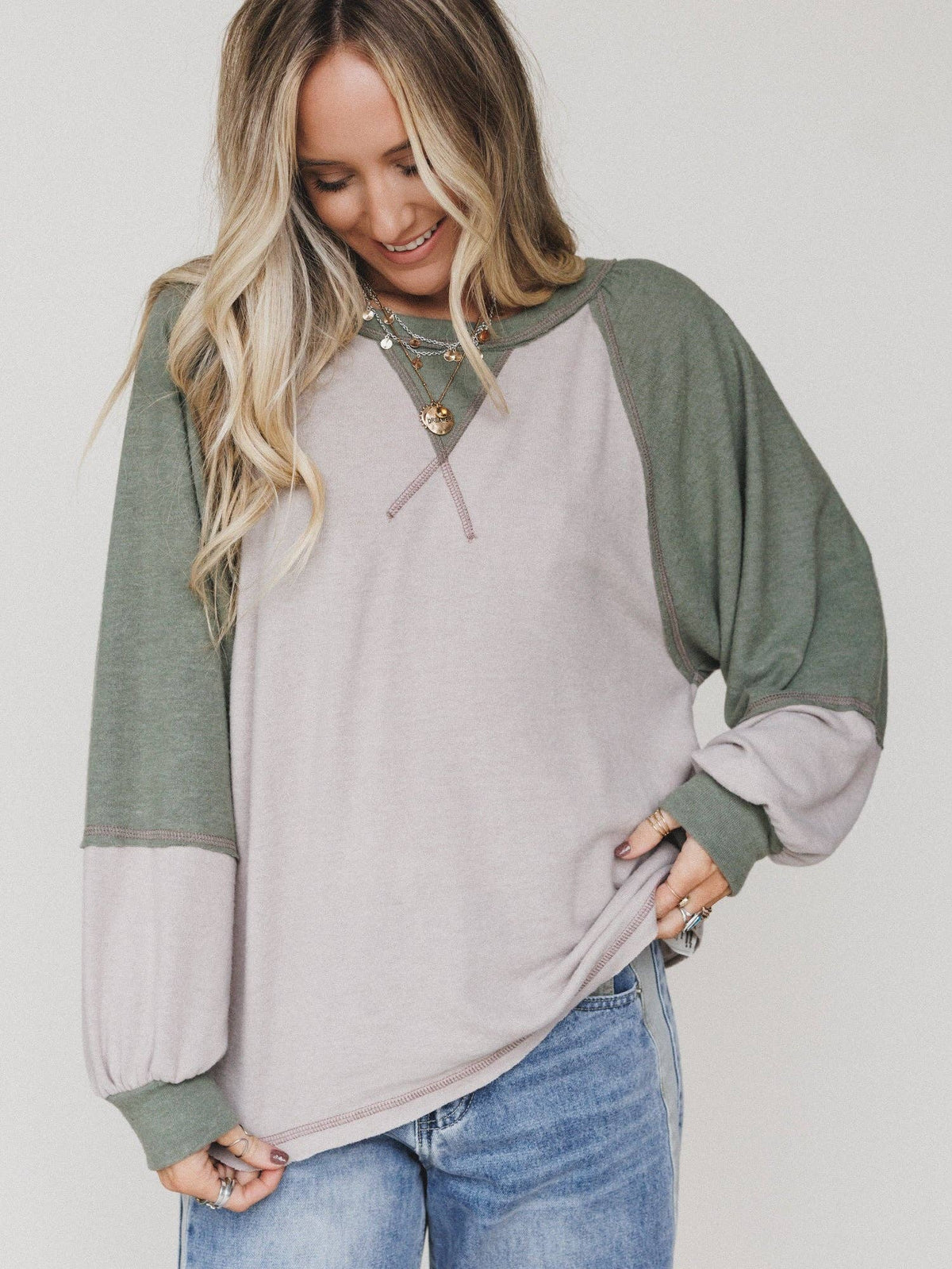 Jules Contrast Pullover Top: Taupe Olive