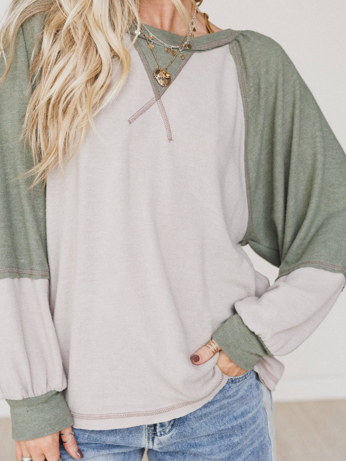 Jules Contrast Pullover Top: Taupe Olive