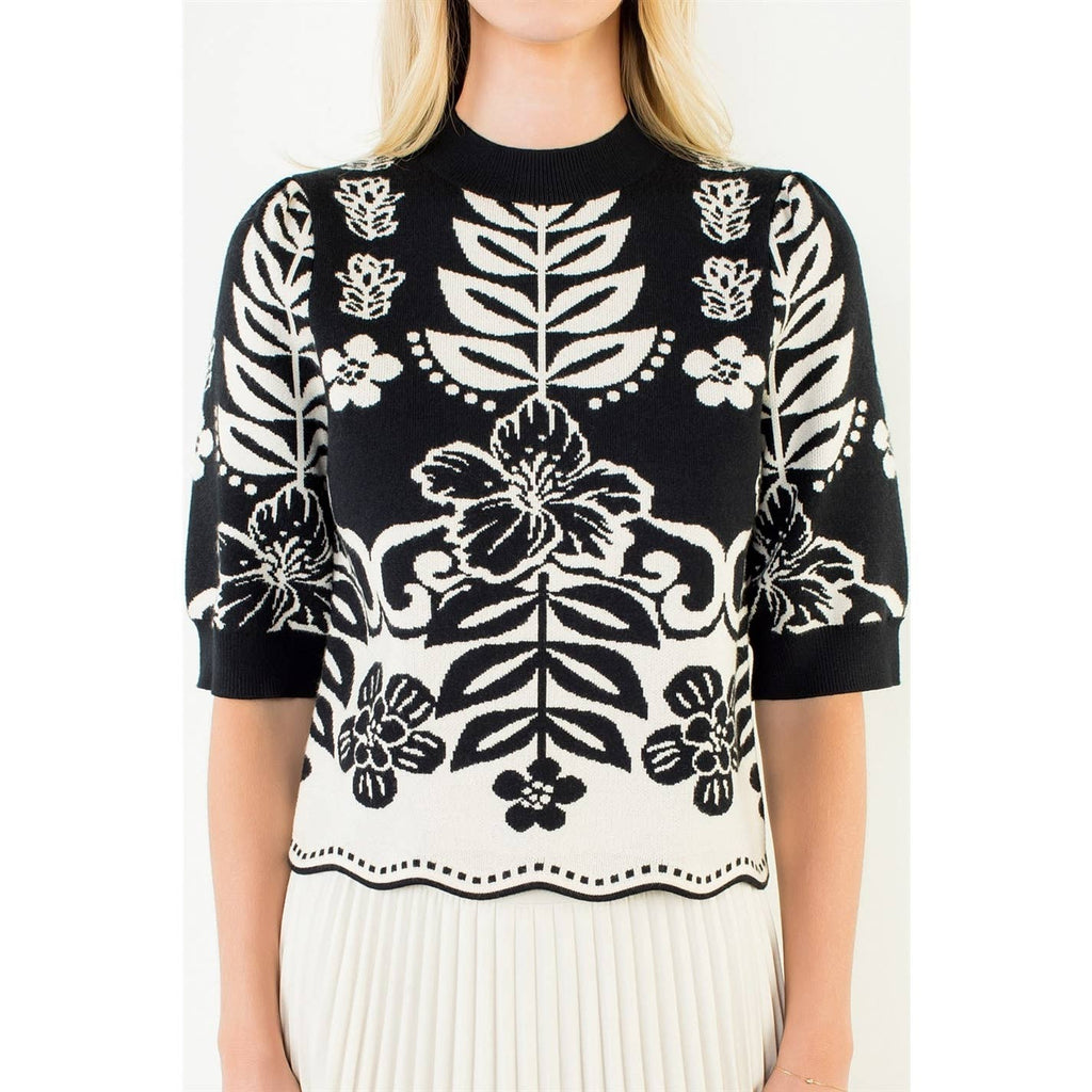 Short Sleeve Knit Pattern Top