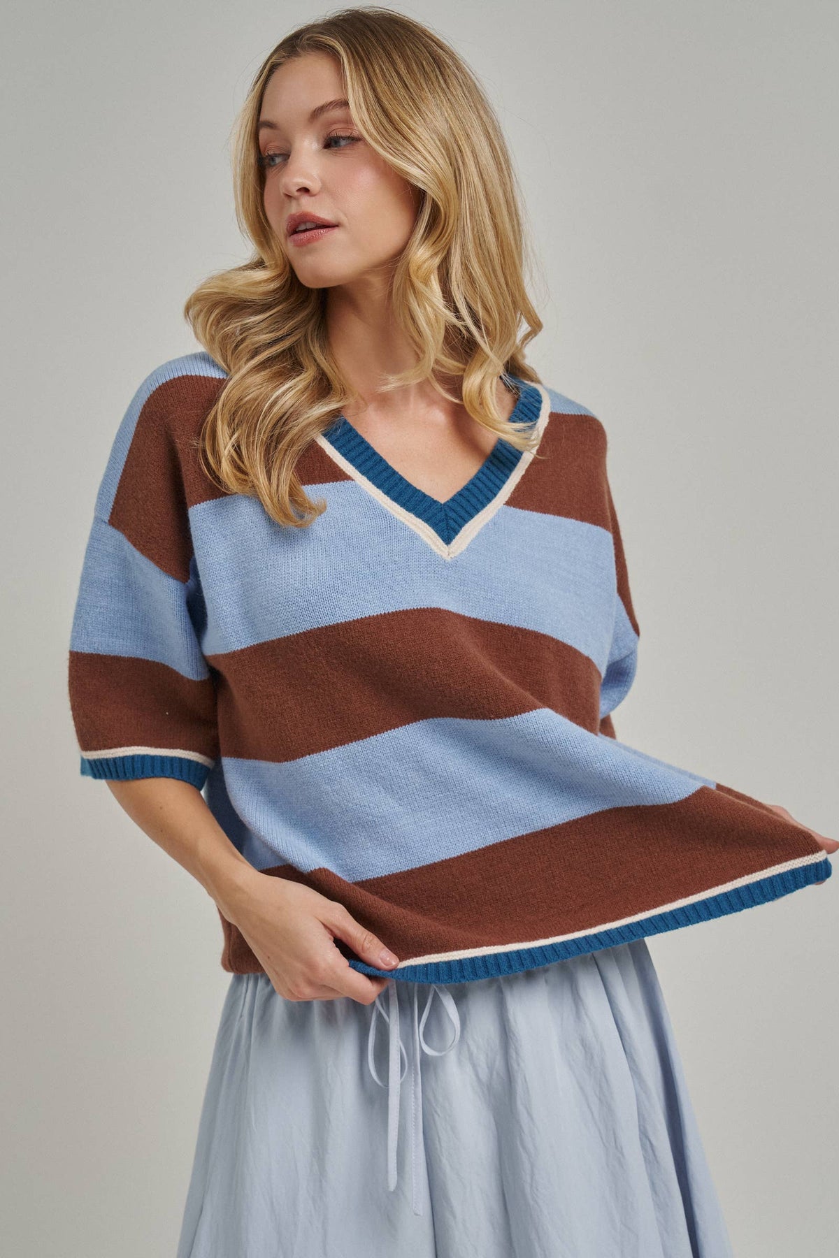 Stripe Loose Fit V-neck Sweater: Blue/Brown