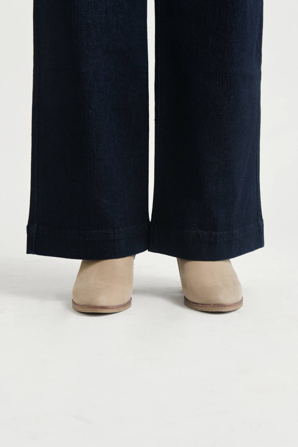 Petite 29" Slim Wide Leg Jean w/ Double Stacked Waistband