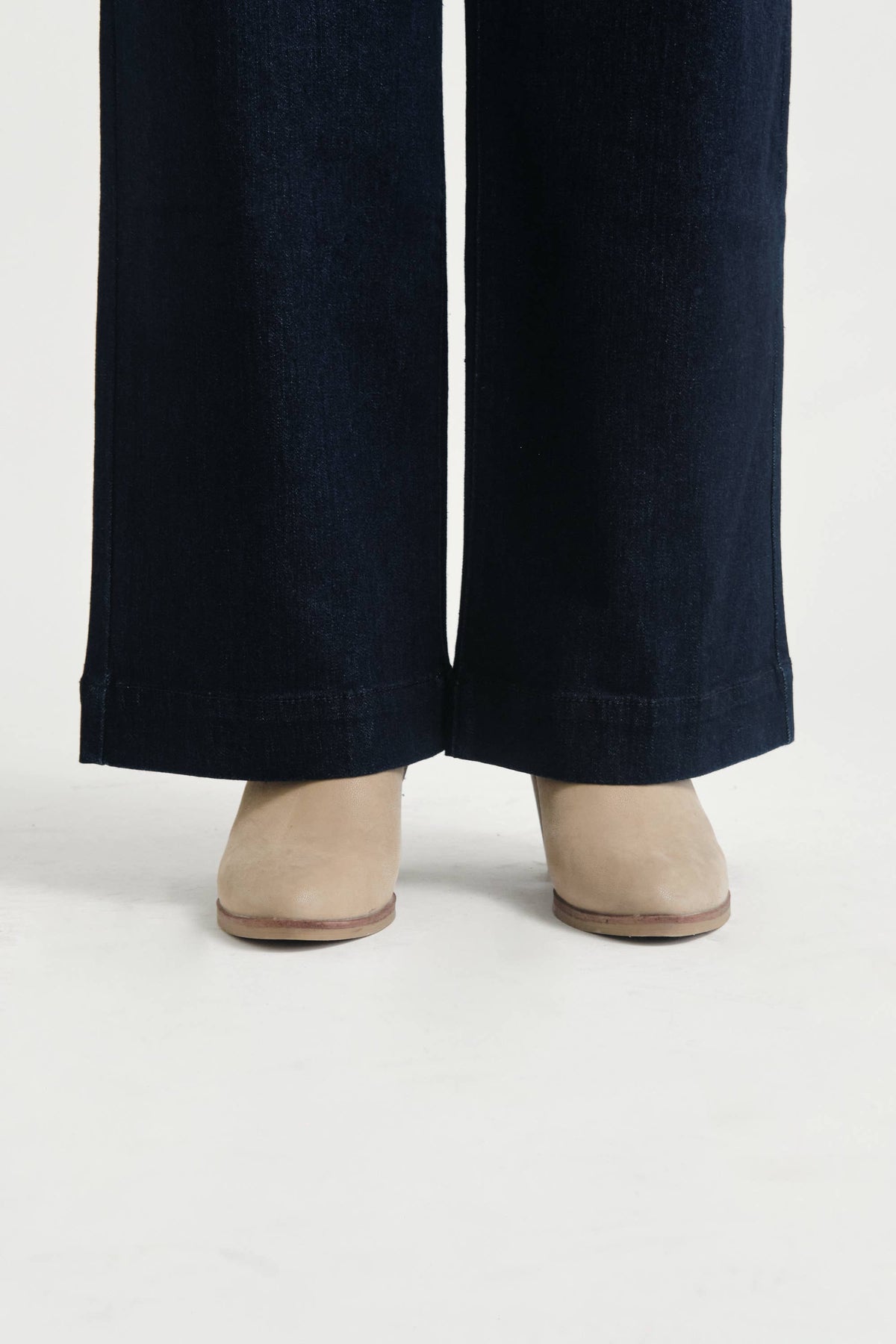 Petite 29" Slim Wide Leg Jean w/ Double Stacked Waistband