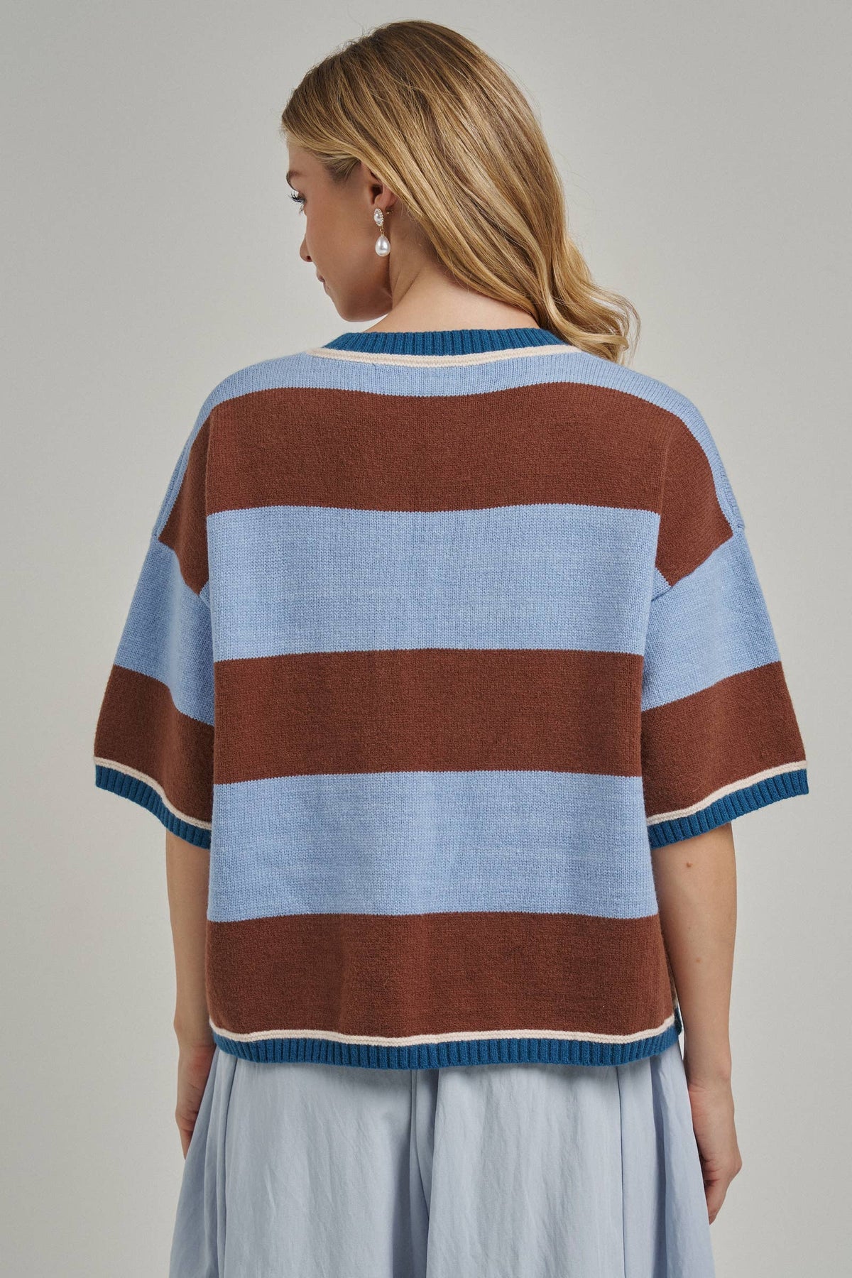 Stripe Loose Fit V-neck Sweater: Blue/Brown
