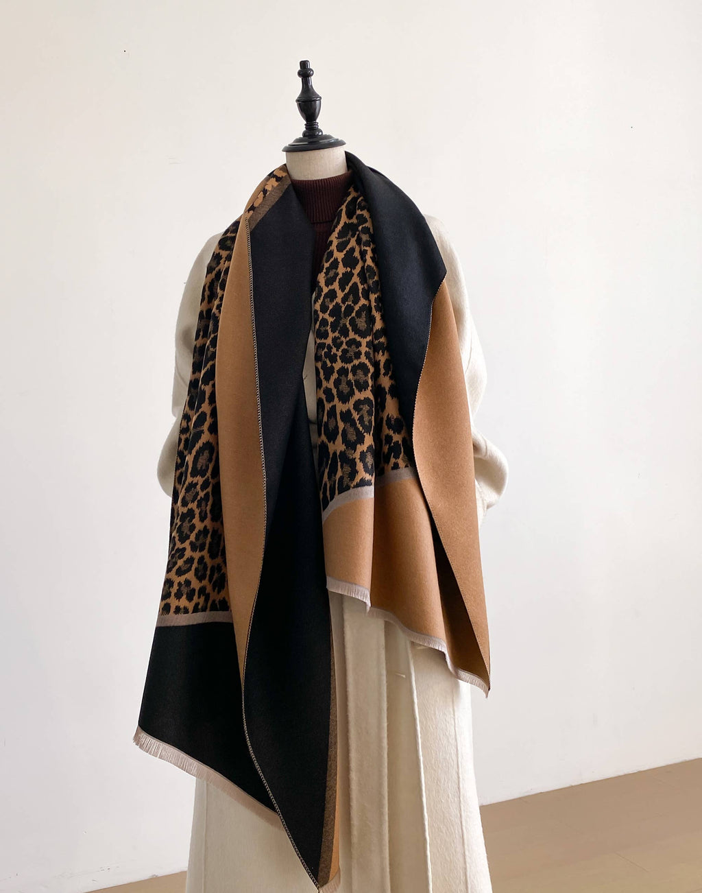 Brown / Black Angled Leopard Reversible Wrap