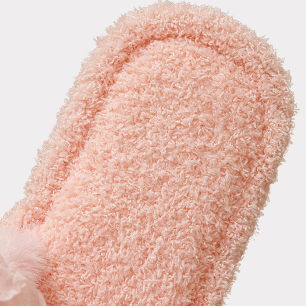 Statement Bow Plush Slippers