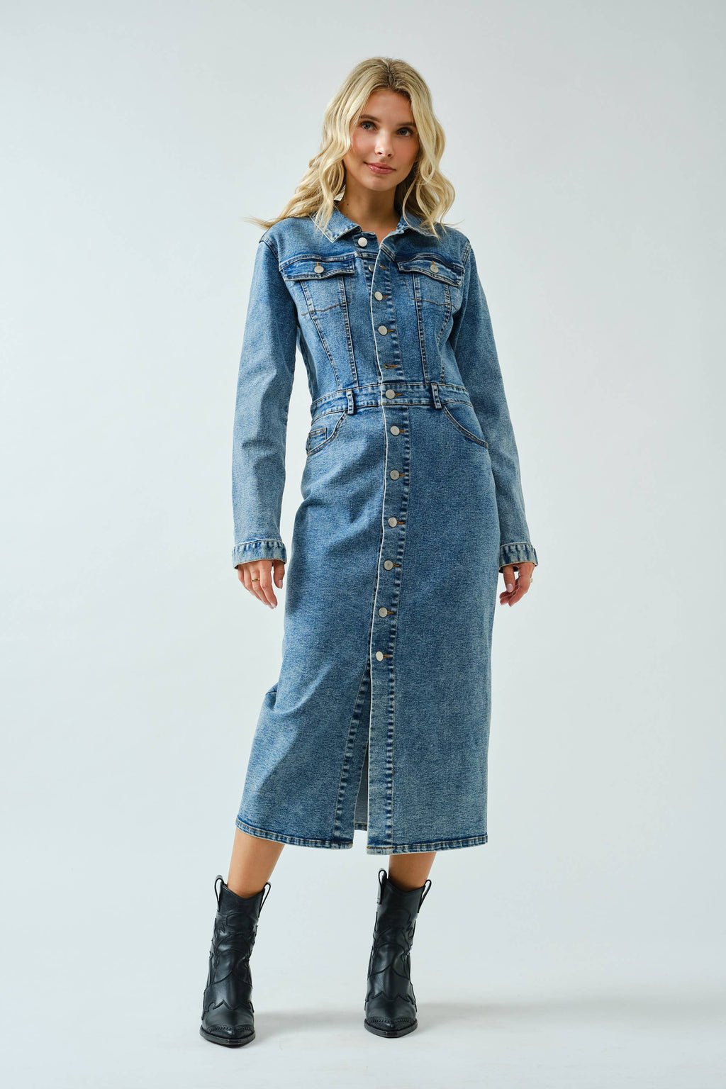 Button Down Washed Denim Dress: DENIM BLUE