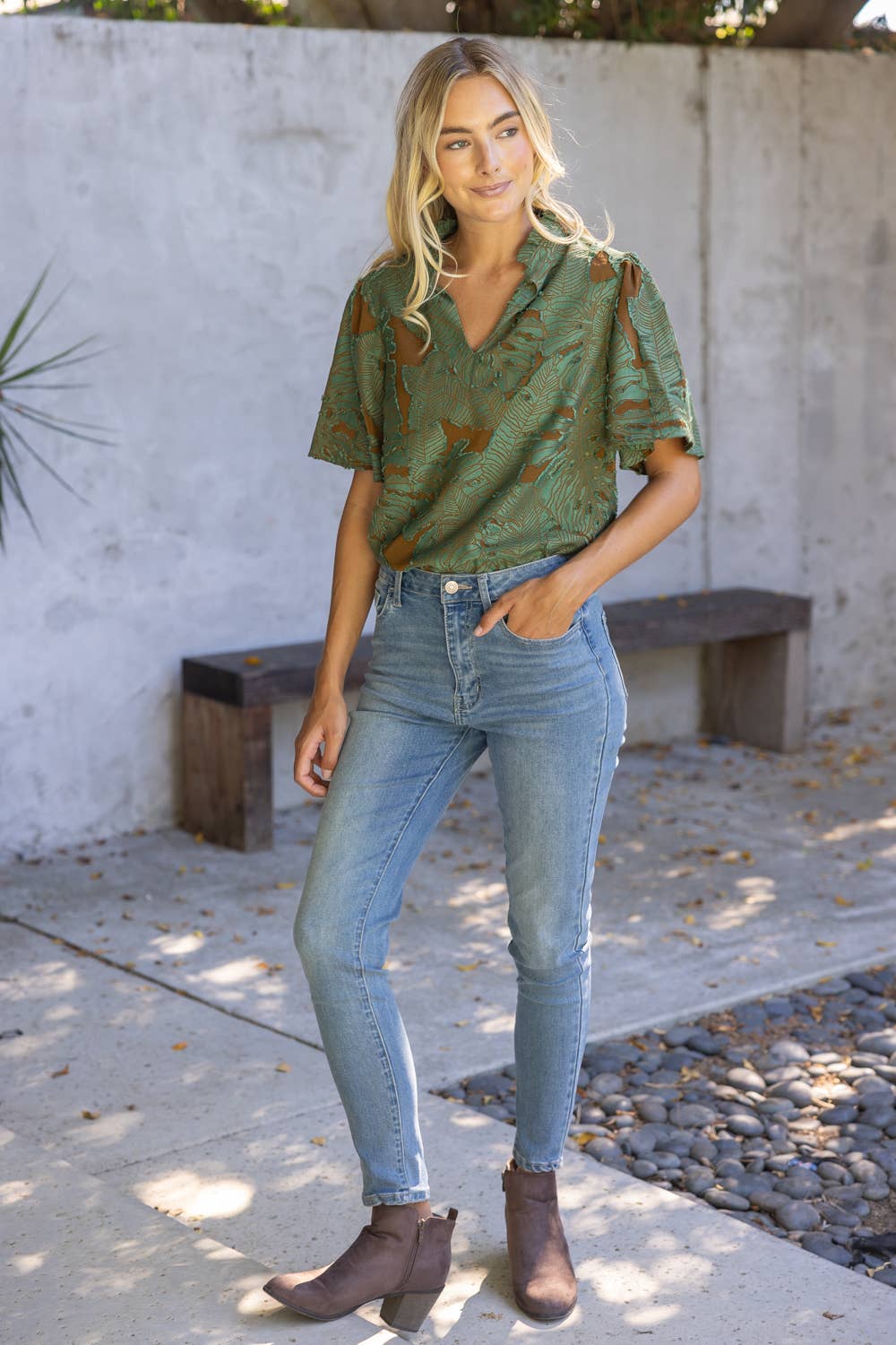 37219 Ruffled V-Neck Floral Burnout Top