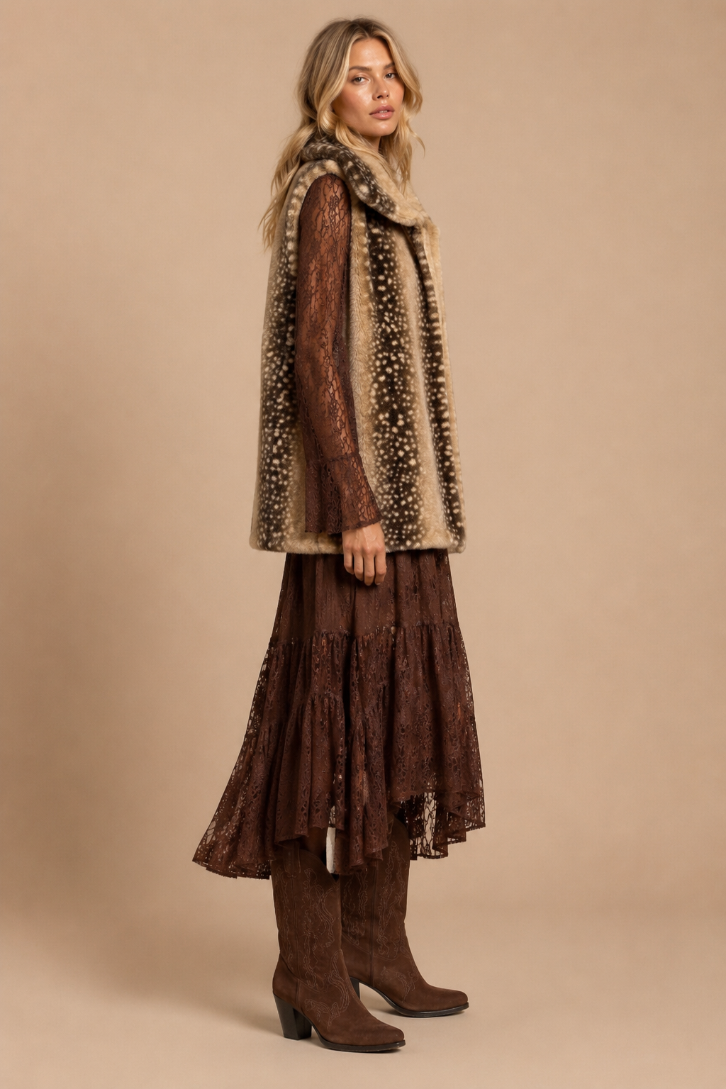 Faux Fawn Longline Plush Vest: BROWN BAMBI