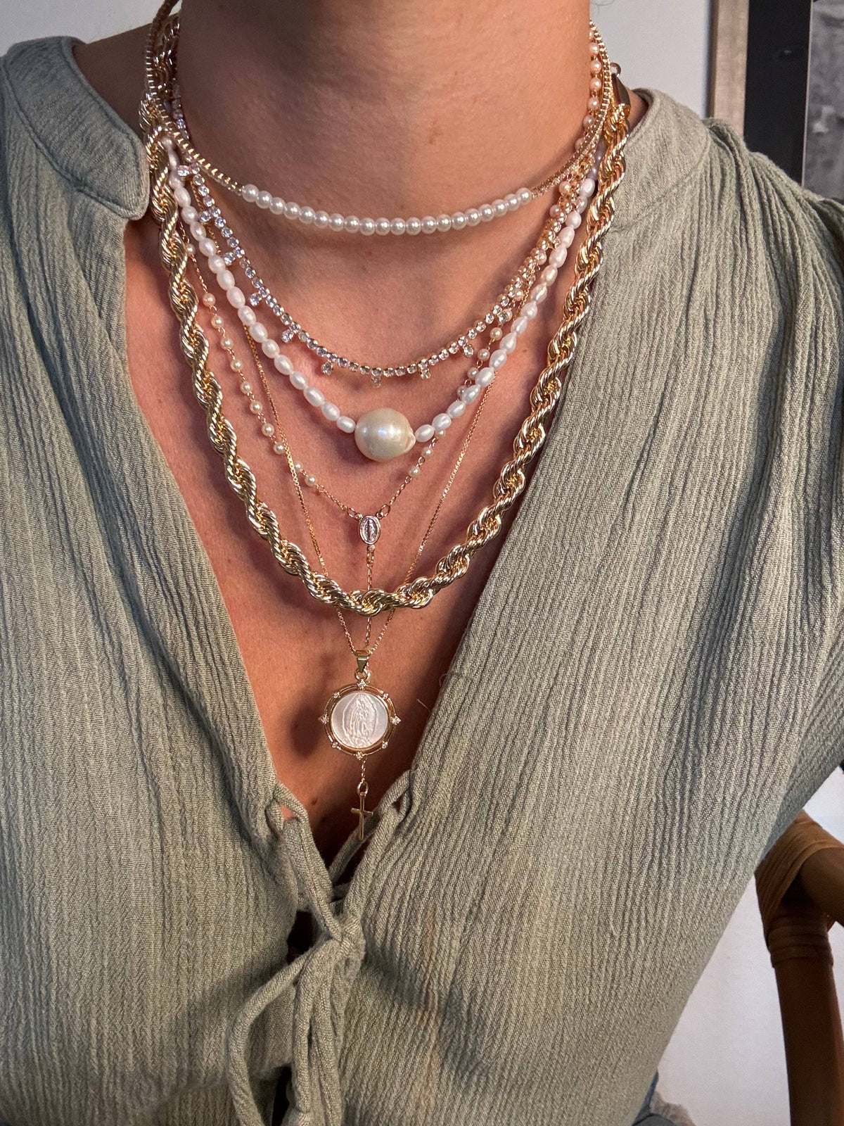Pearl Rosary- Gold