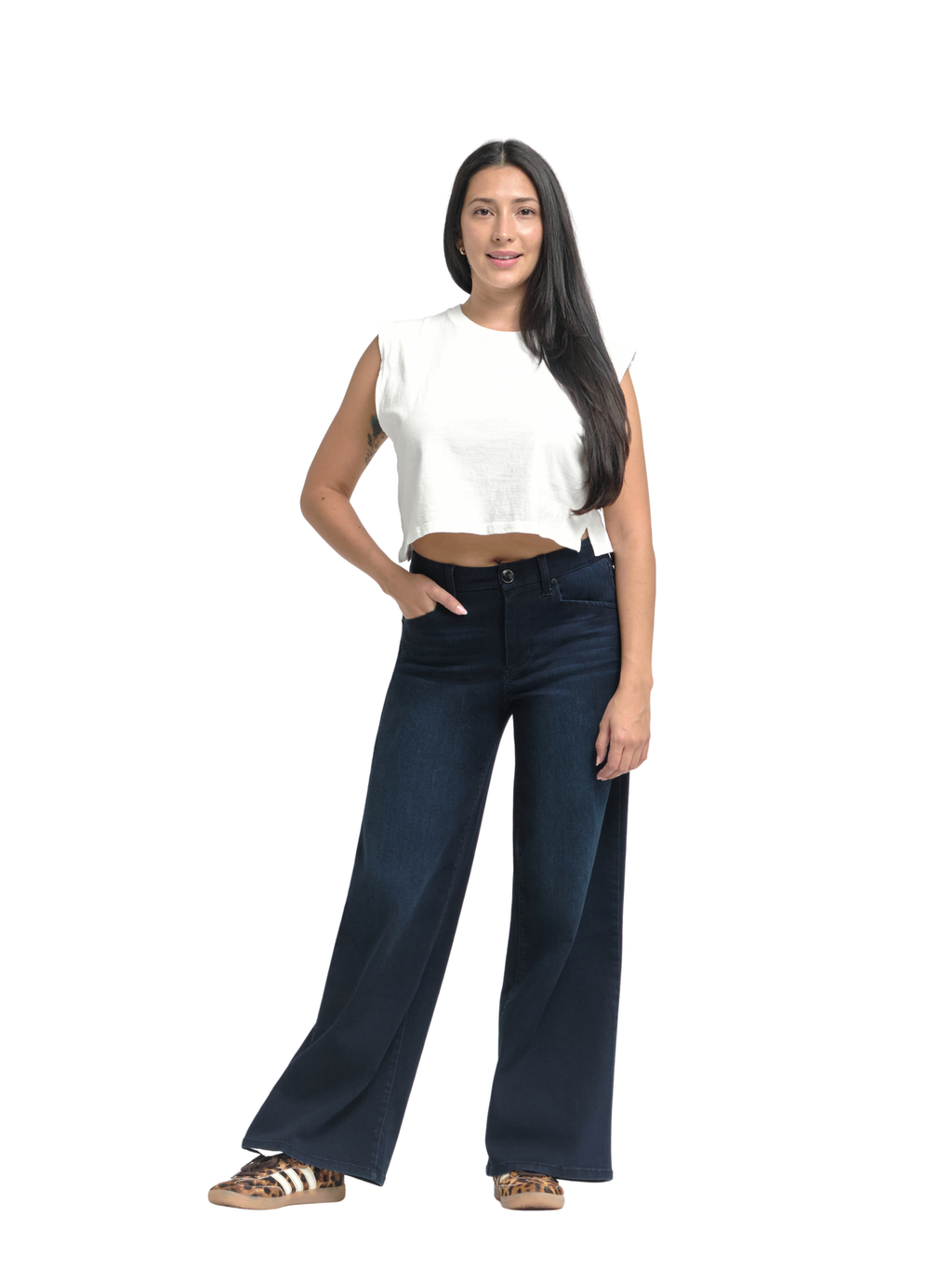 30" Better Butter Wide Leg Jean in Yanique
