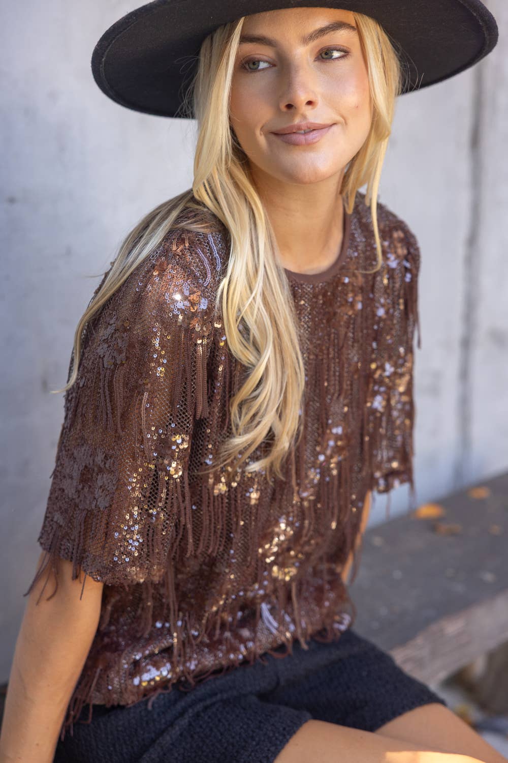 37226 Round Neck Short Sleeve Sequin Top
