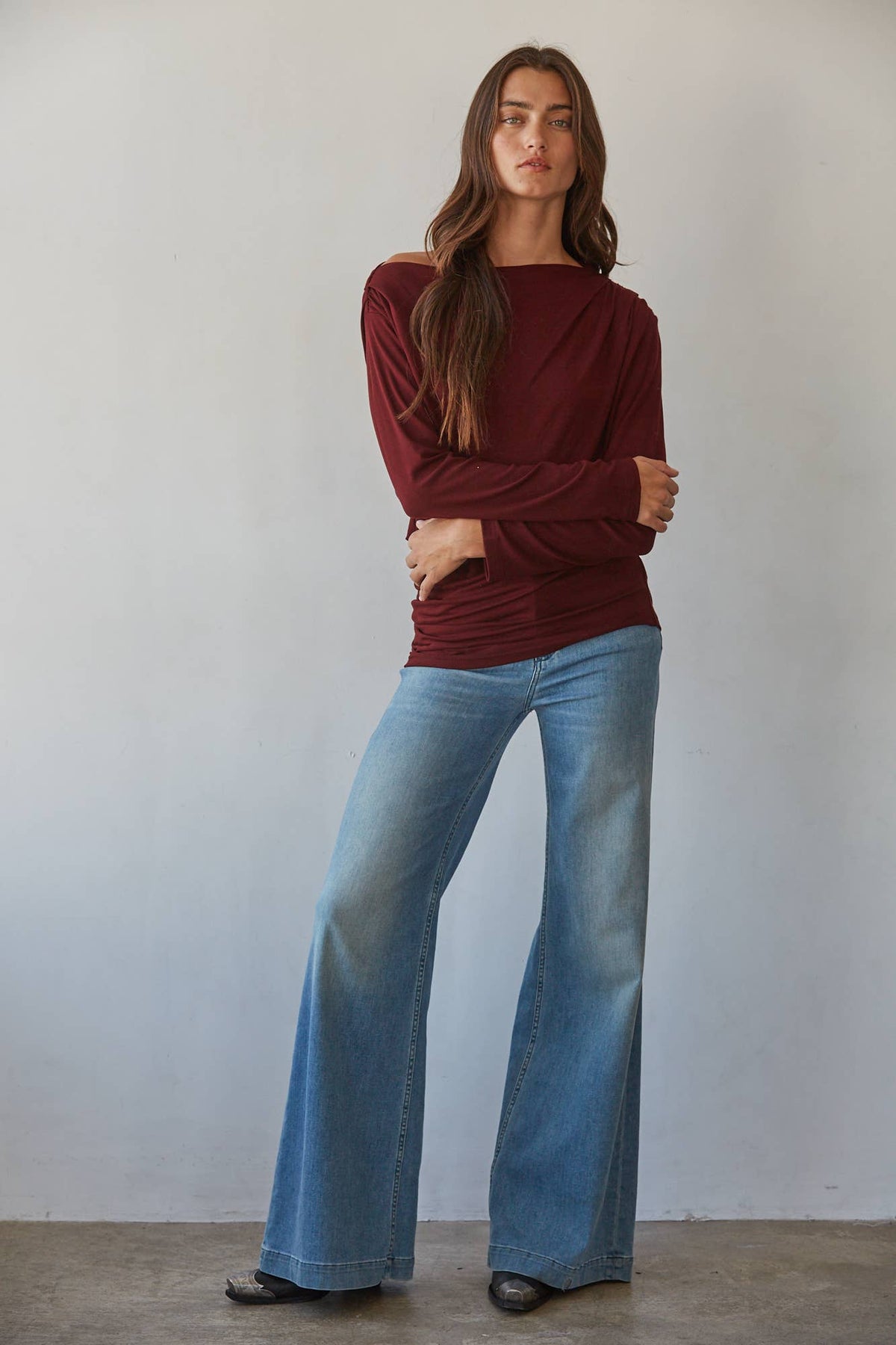 L9894 | Woven Rayon Spandex Asymmetric Long Sleeve: Wine