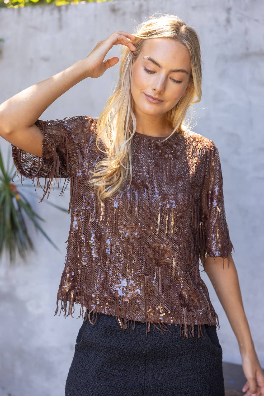37226 Round Neck Short Sleeve Sequin Top