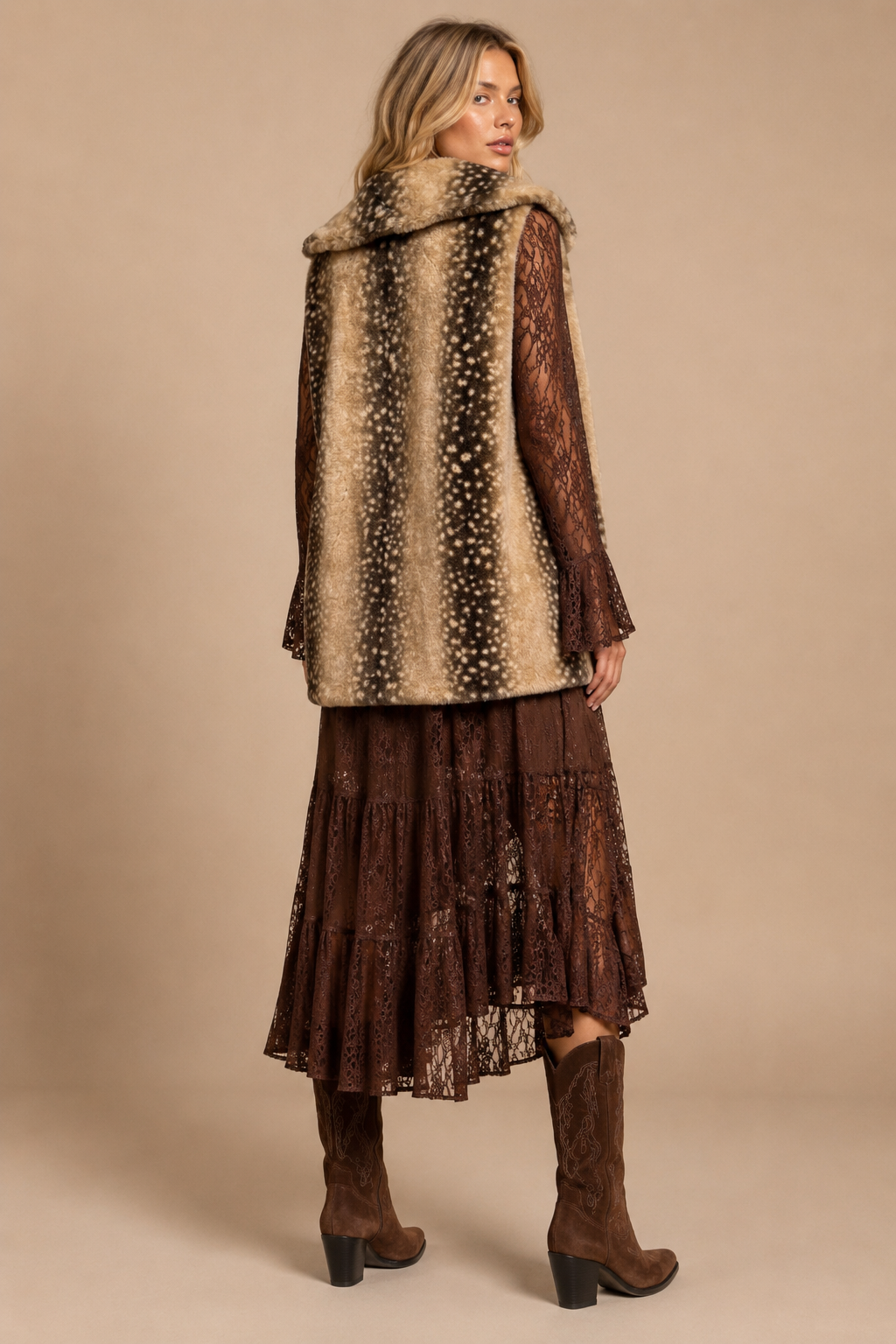 Faux Fawn Longline Plush Vest: BROWN BAMBI