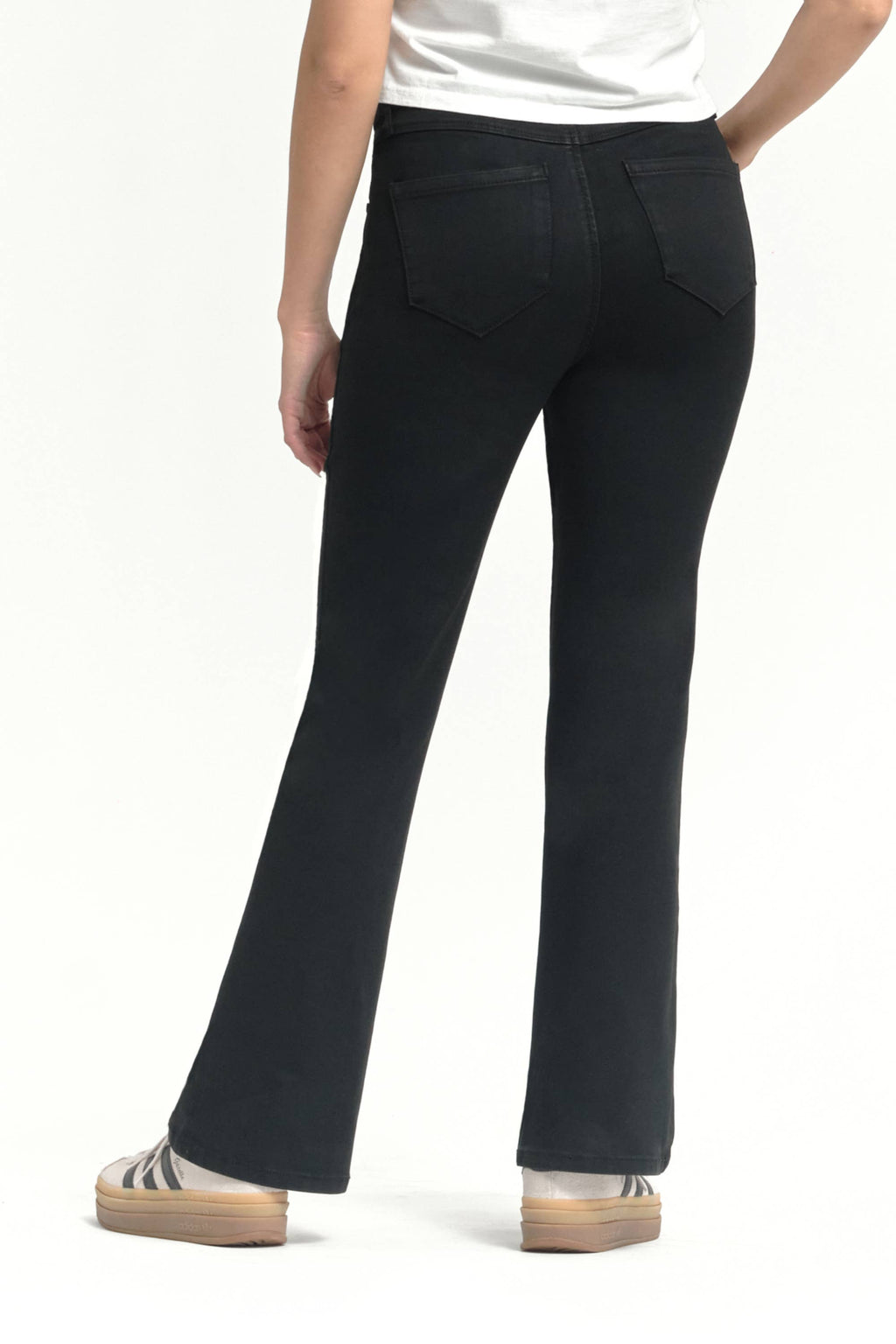 30" Better Butter Slim Boot Jean in Black